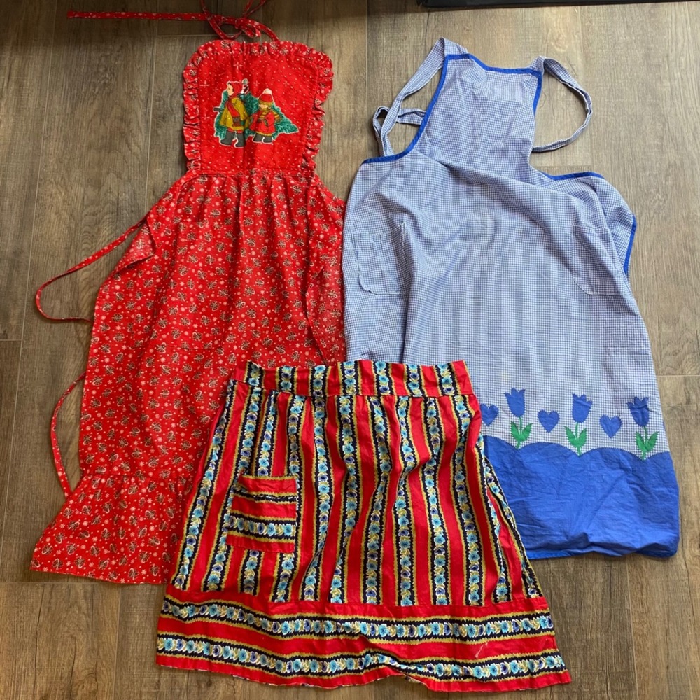 Vintage Apron Bundle 3pc Red Floral Stripe Blue Gingham Tulip Christmas Ruffle